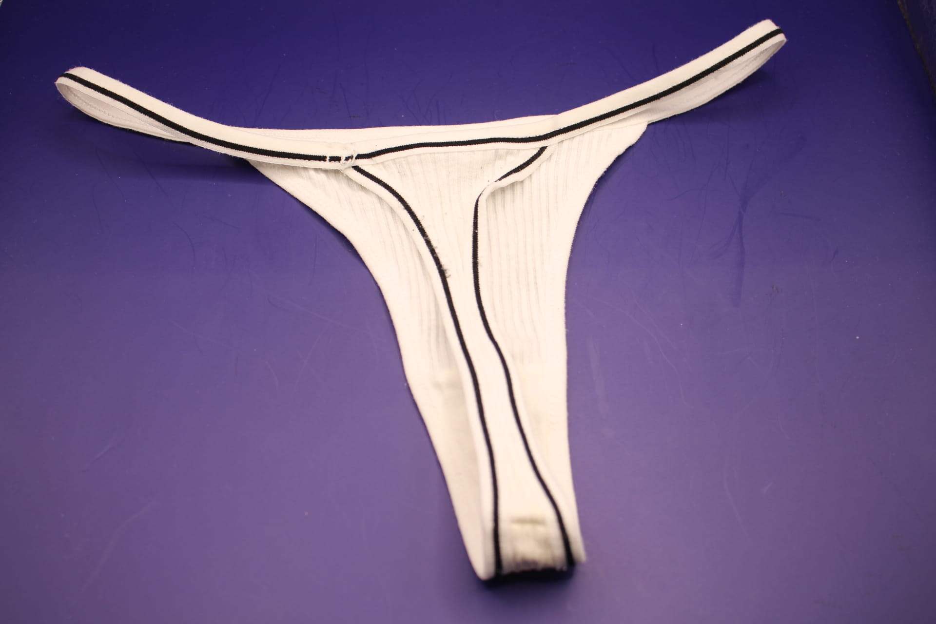 white cotton v string panty, back view 