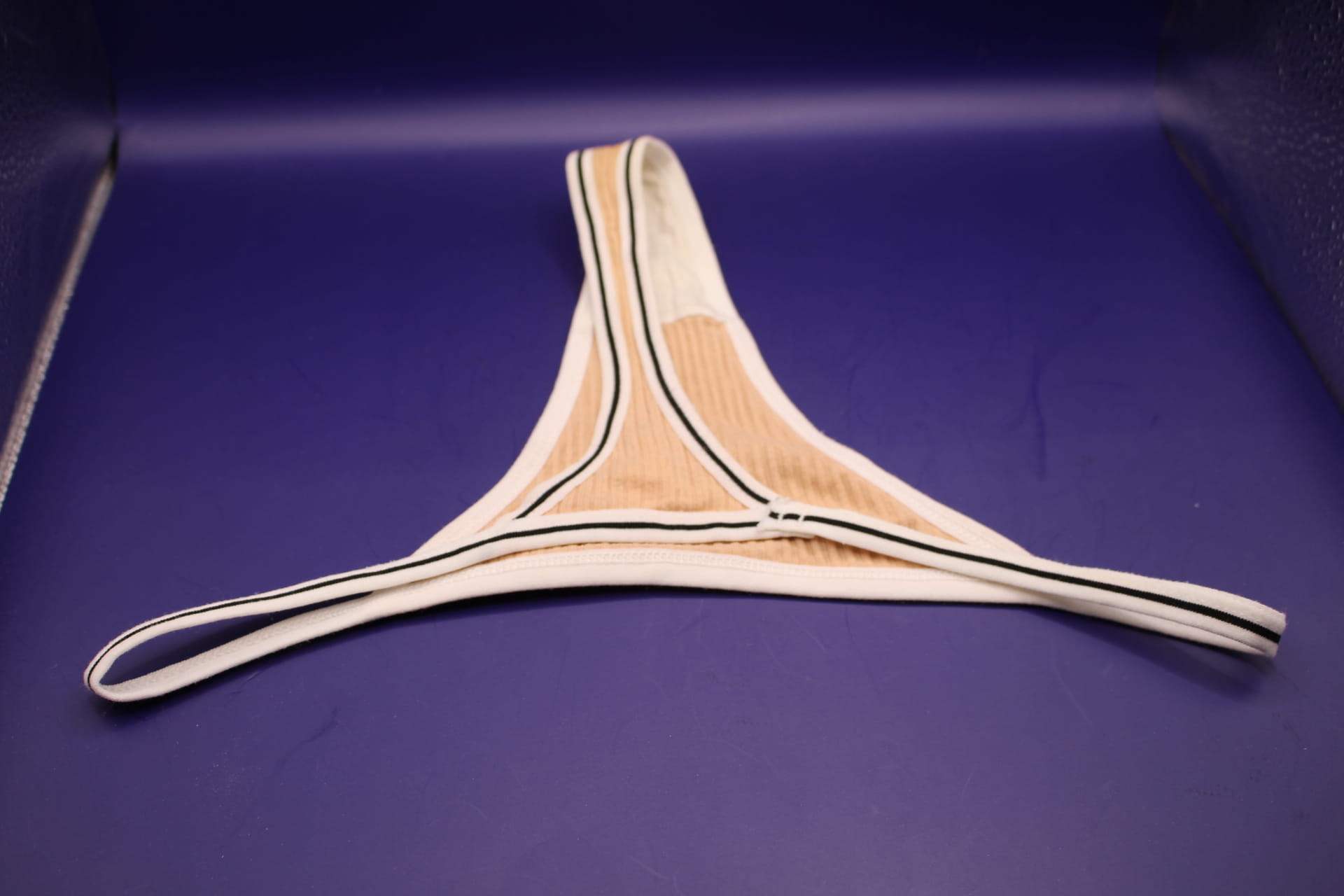 peach cotton v string panty, top view 